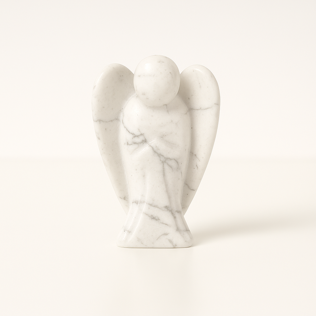 Muriel Howlite Blanche